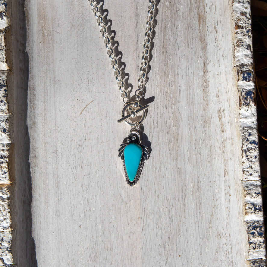 20" Royston Turquoise Sterling Silver Chunky Chain Front Toggle Necklace