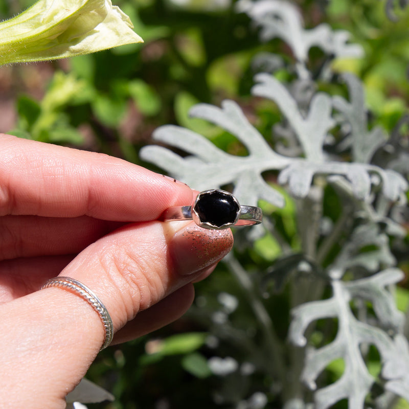 9.25 Black Onyx Sterling Silver Stacking Ring (Size 9.25)