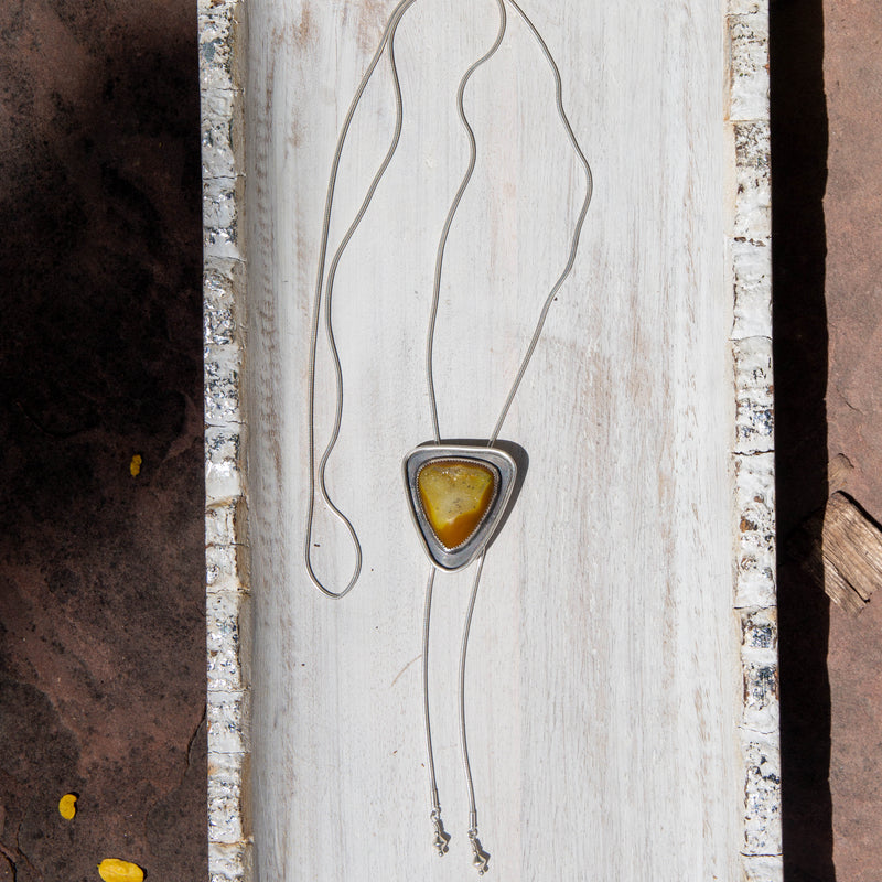 40" Yellow Druzy Agate Sterling Silver Chain Bolo La Femme