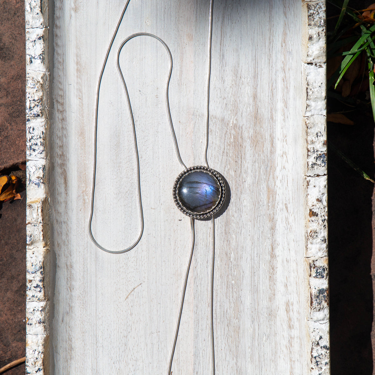 36" Labradorite Circle Sterling Silver Chain Bolo La Femme