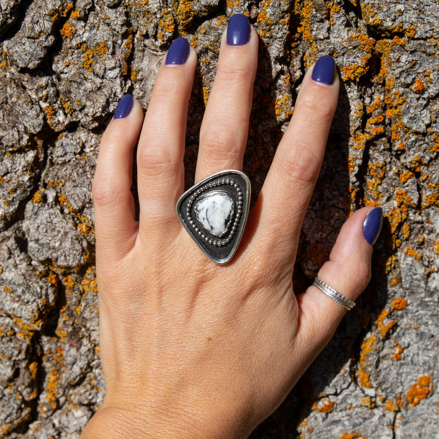 7.5 White Buffalo Turquoise Sterling Silver Statement Ring (Size 7.5)