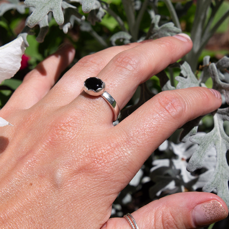 9.25 Black Onyx Sterling Silver Stacking Ring (Size 9.25)