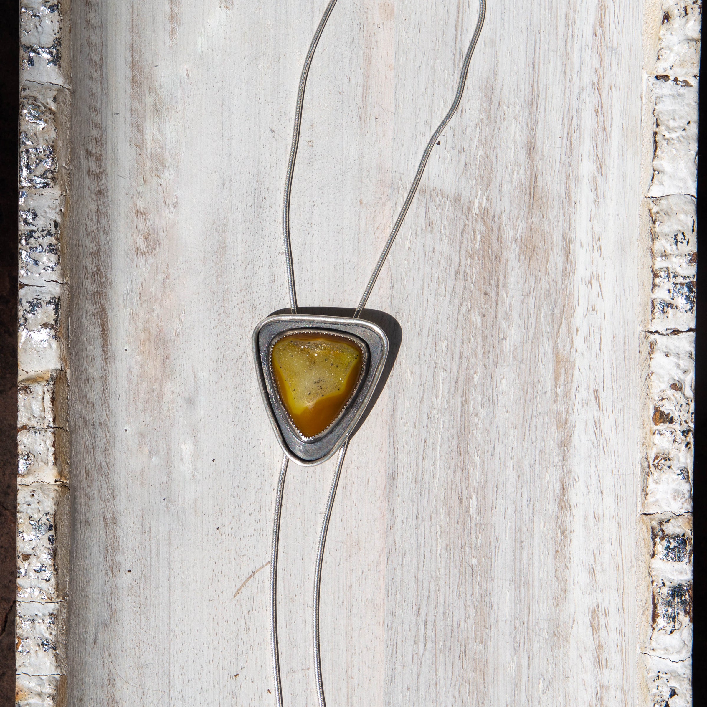 40" Yellow Druzy Agate Sterling Silver Chain Bolo La Femme