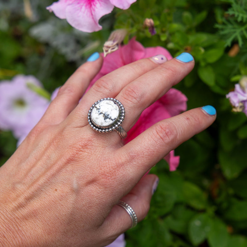 9 White Buffalo Turquoise Sterling Silver Circle Ring (Size 9)