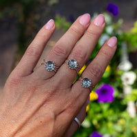 6 Flower Casted Sterling Silver Stacking Ring (Size 6)