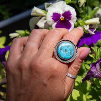 8 Kingman Nugget Top Turquoise Sterling Silver Statement Ring (Size 8)