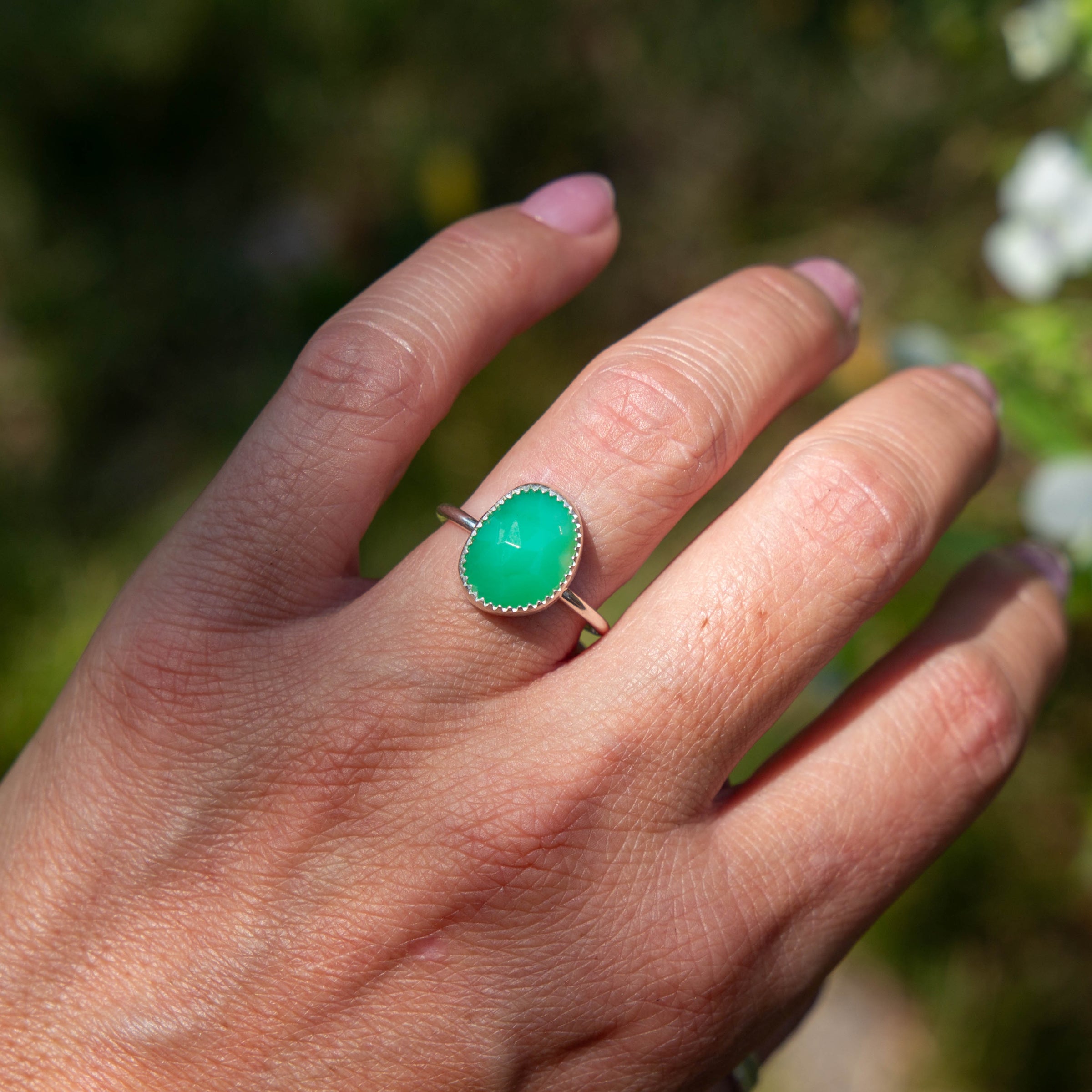 8 Chrysoprase Sterling Silver Stacker Ring (Size 8)