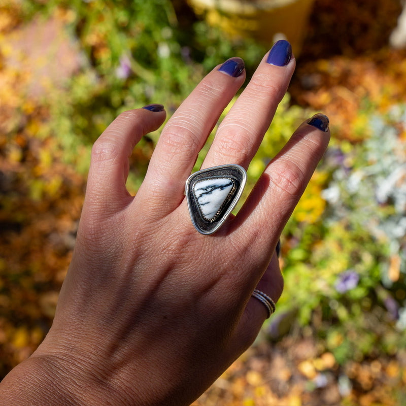 8.75 White Buffalo Turquoise Sterling Silver Statement Ring (Size 8.75)