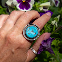 8 Kingman Nugget Top Turquoise Sterling Silver Statement Ring (Size 8)