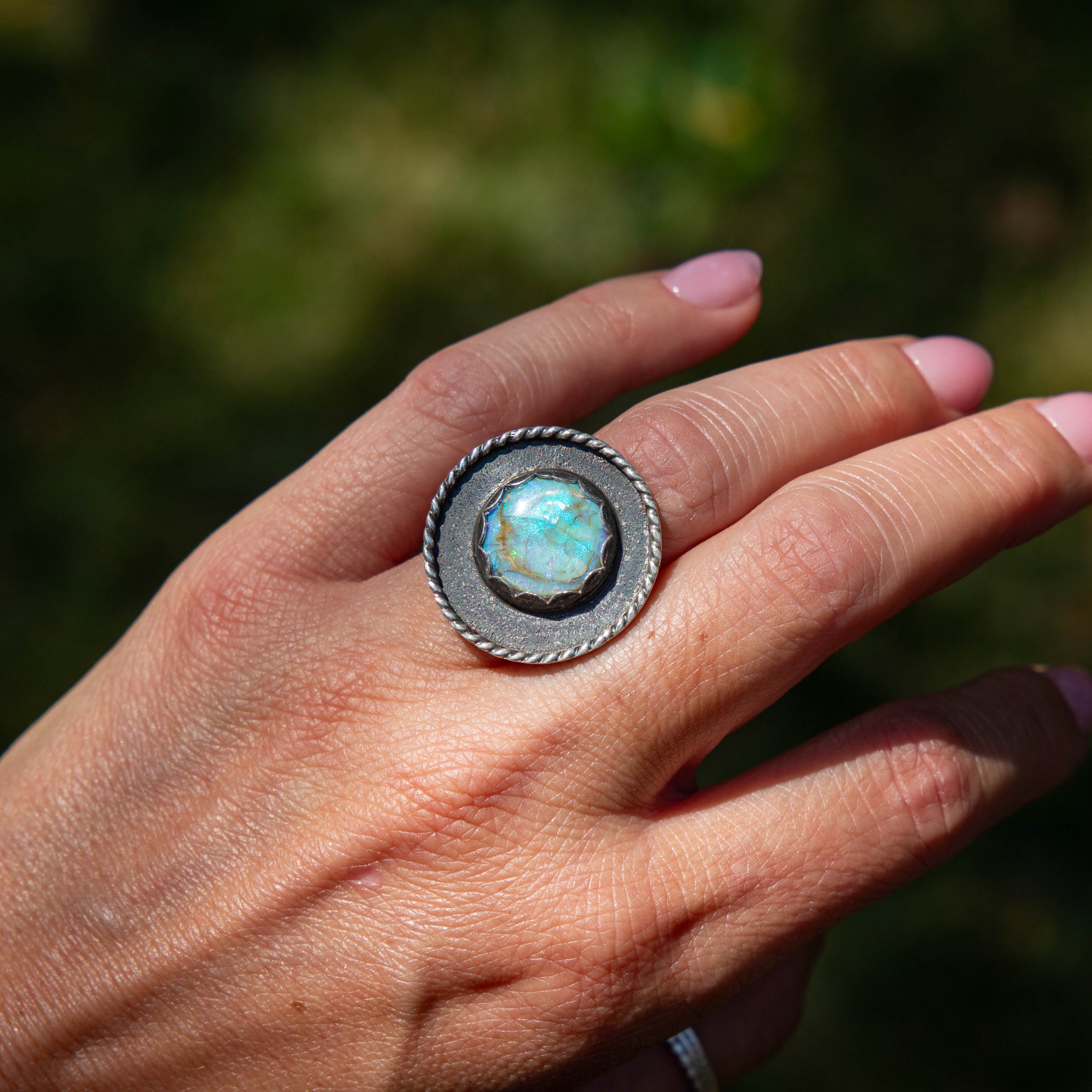 6.5 Sterling Opal Sterling Silver Circle Statement Ring (Size 6.5)