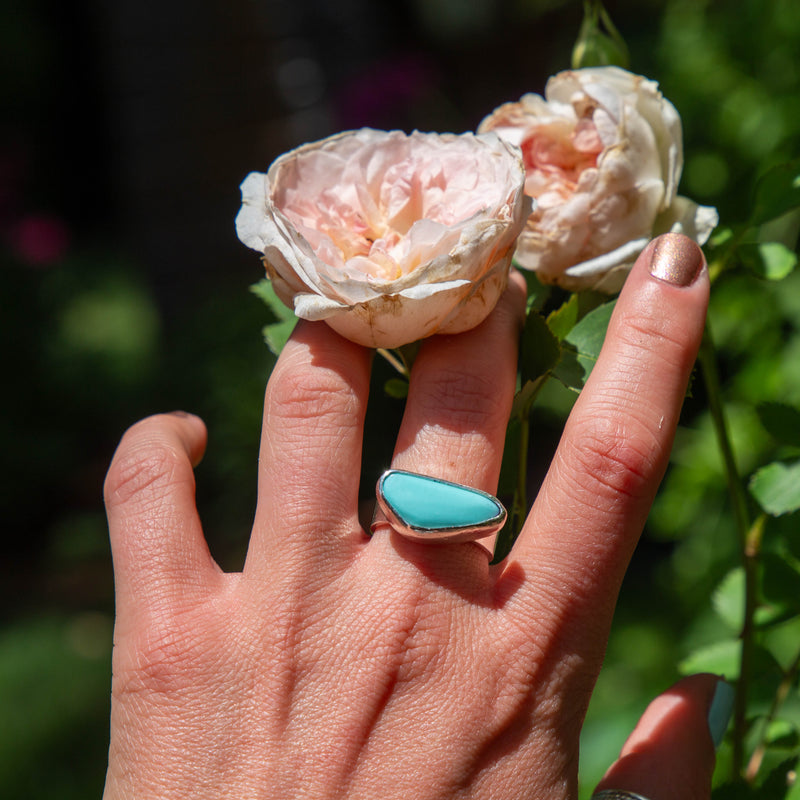 8.5 Royston Turquoise Horizontal Triangle Sterling Silver Ring (Size 8.5)