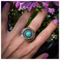 7 Campitos Turquoise Circle Shadowbox Sterling Silver Ring (Size 7)