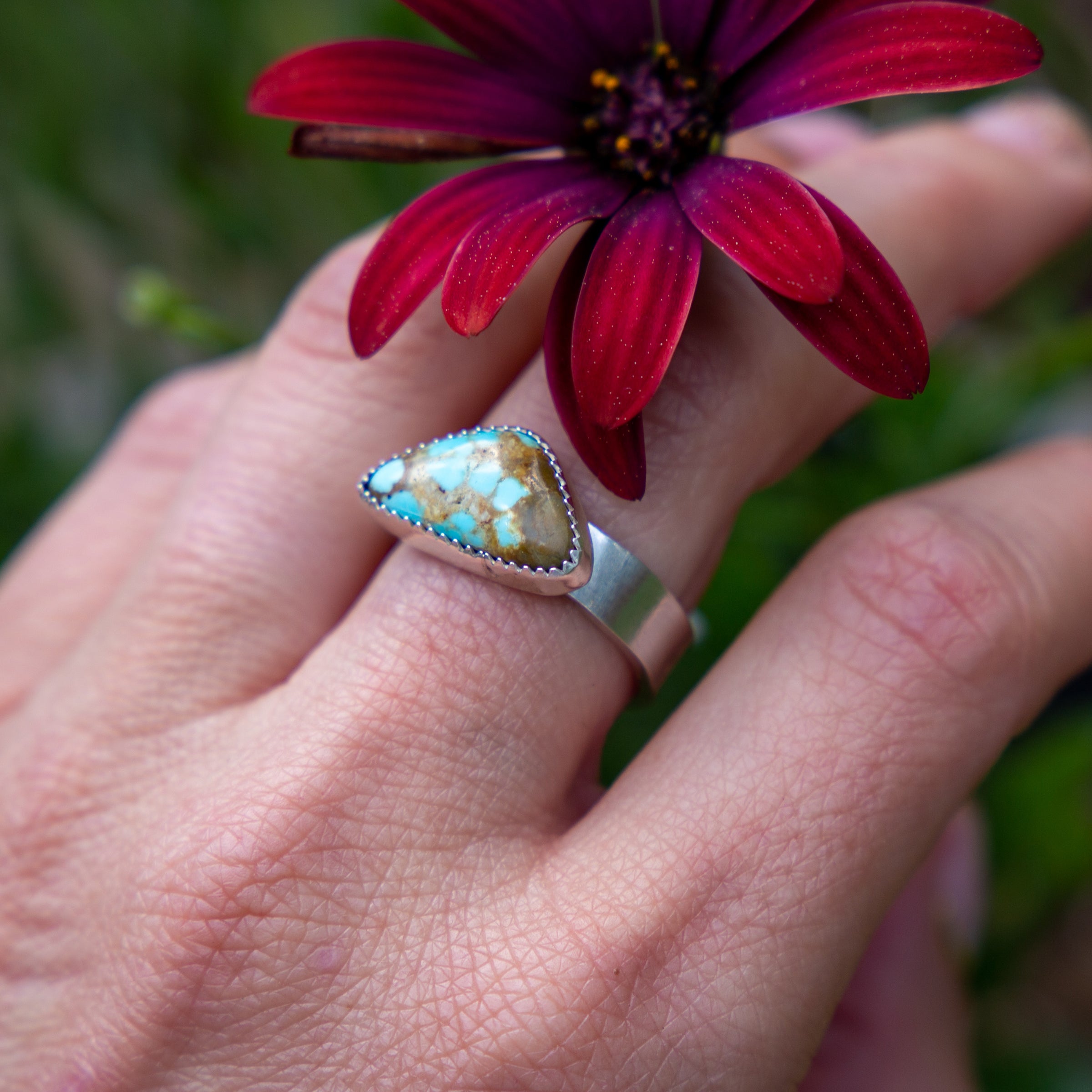 8.75 Royston Turquoise Tiny Triangle Horizontal Sterling Silver Ring (Size 8.75)