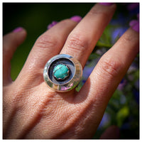 7 Campitos Turquoise Circle Shadowbox Sterling Silver Ring (Size 7)