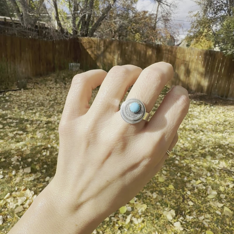 7 BlueBird Turquoise Layered Design Sterling Silver Ring (Size 7)